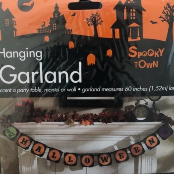 🎈3 for $15🎈 NWT Halloween Decorations - Hanging Garland. - Picture 1 of 3